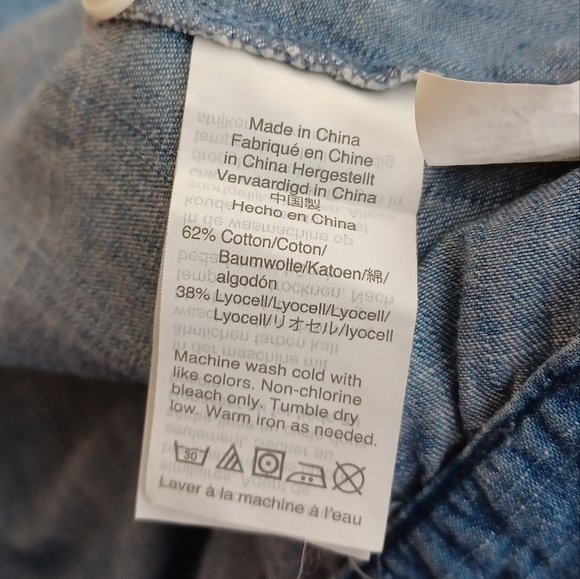 Madewell Denim Bell-Sleeve Wrap Top - Picture 10 of 16